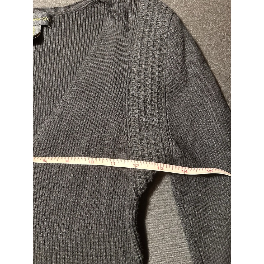House of Harlow 1960 Black Long Sleeve V-Neck Ribbed Knit Bodysuit Womens Medium - Picture 9 of 16